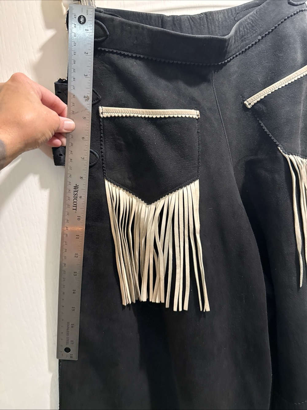 Rare Vintage 60s 70s Western Gauchos Fringe Suede Collectible Textile Art. - Picture 13 of 14